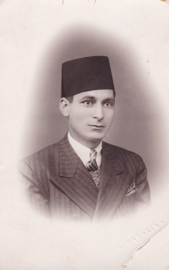 PAPAZIAN, Kh. Database of Armenian photomedia practioners